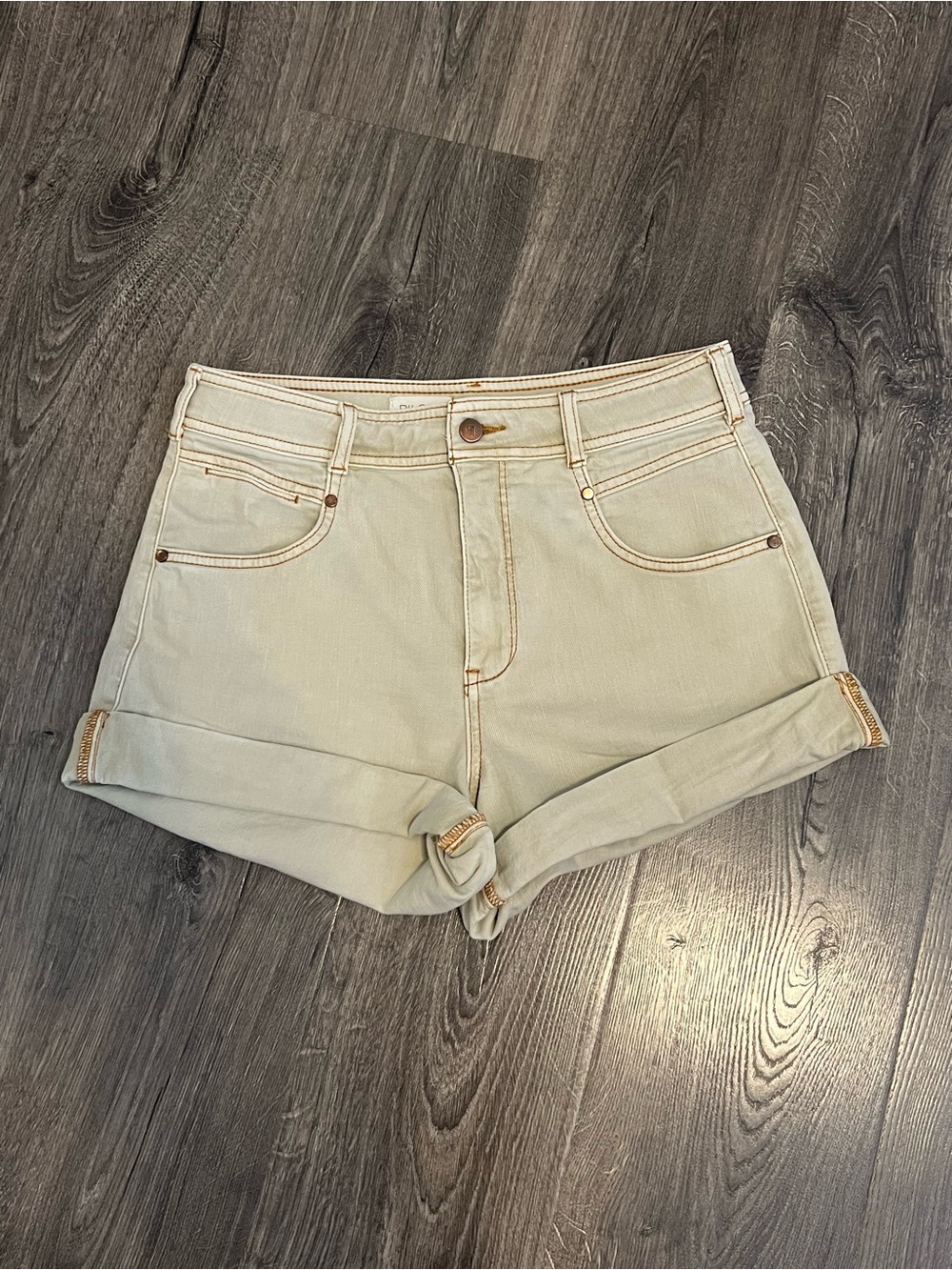 Pilcro Anthropologie High Rise Cuffed Denim Shorts Cream‎ Ecru Size 28